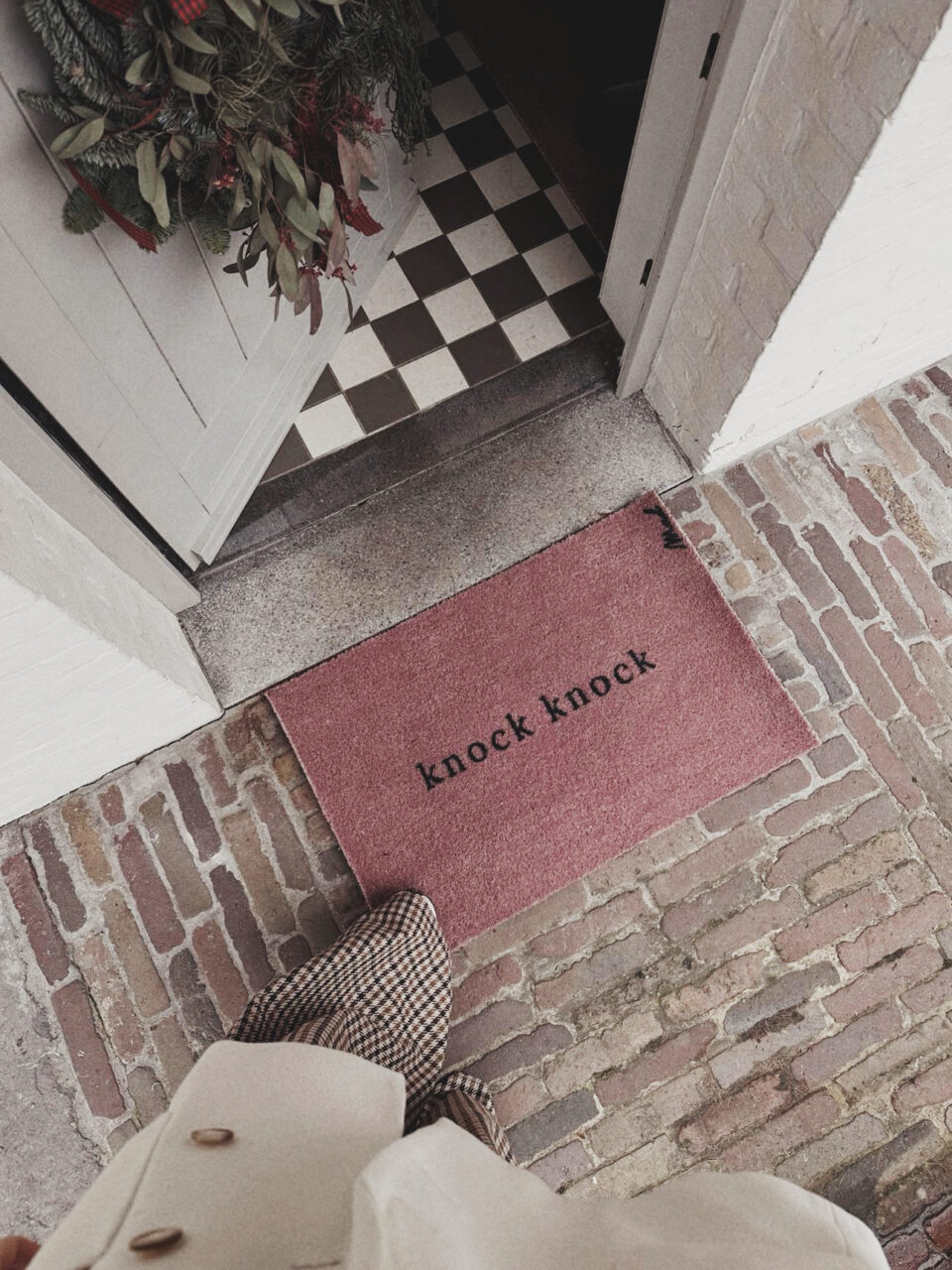 284 DDF88 82 AC 47 F4 B530 35000 EC38 EA5